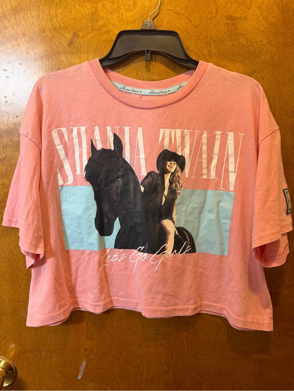 Shania Twain Pink Cropped Graphic T-Shirt Size L Original Country Music new